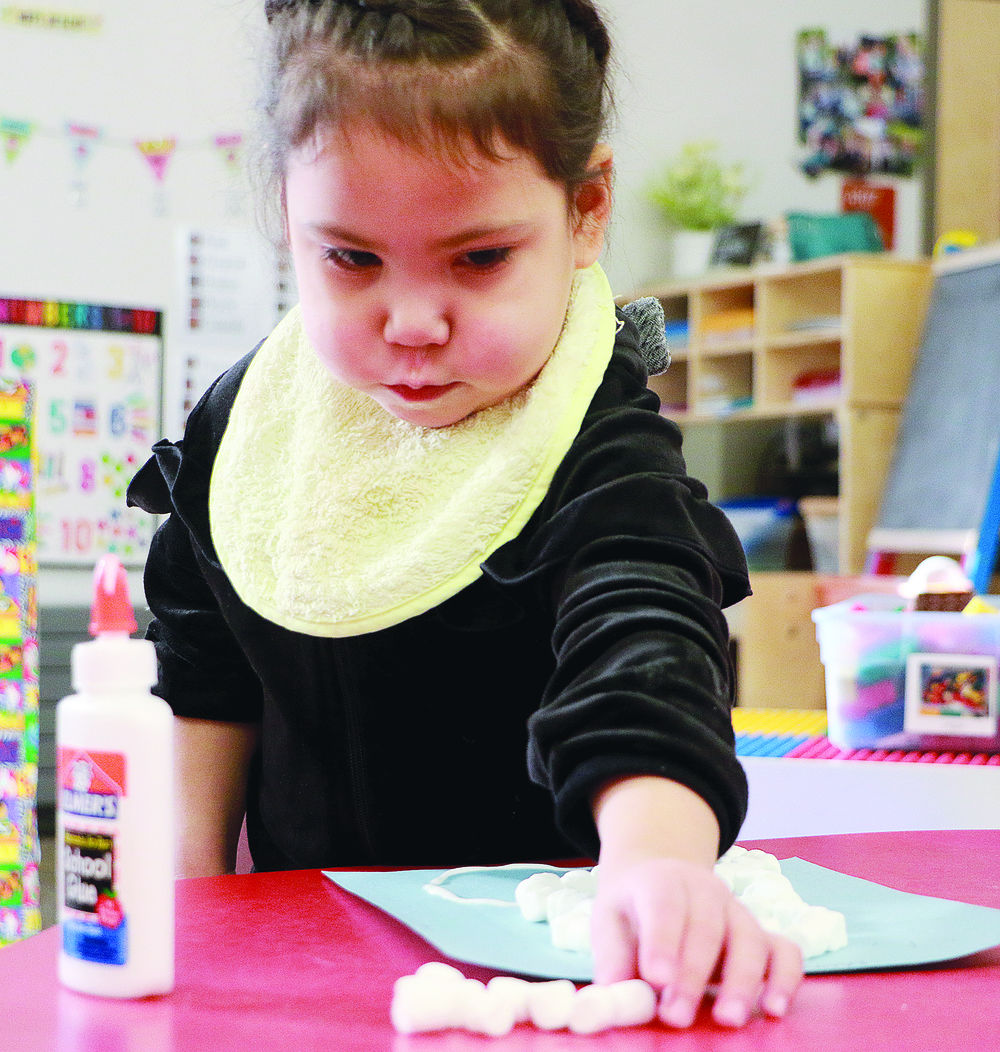 Lincoln preschool snowman craft